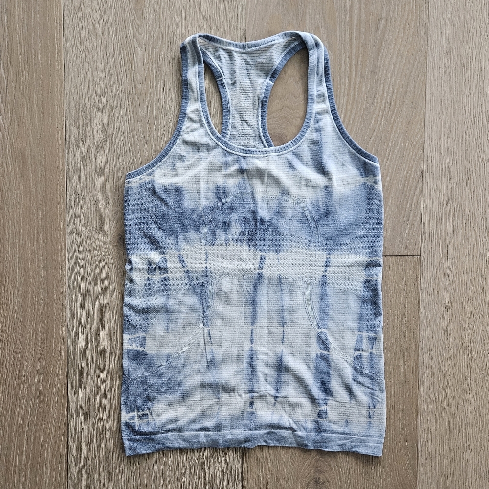 Lululemon Swiftly Tech Racerbank Tank Heathered Silver Fox Size 6